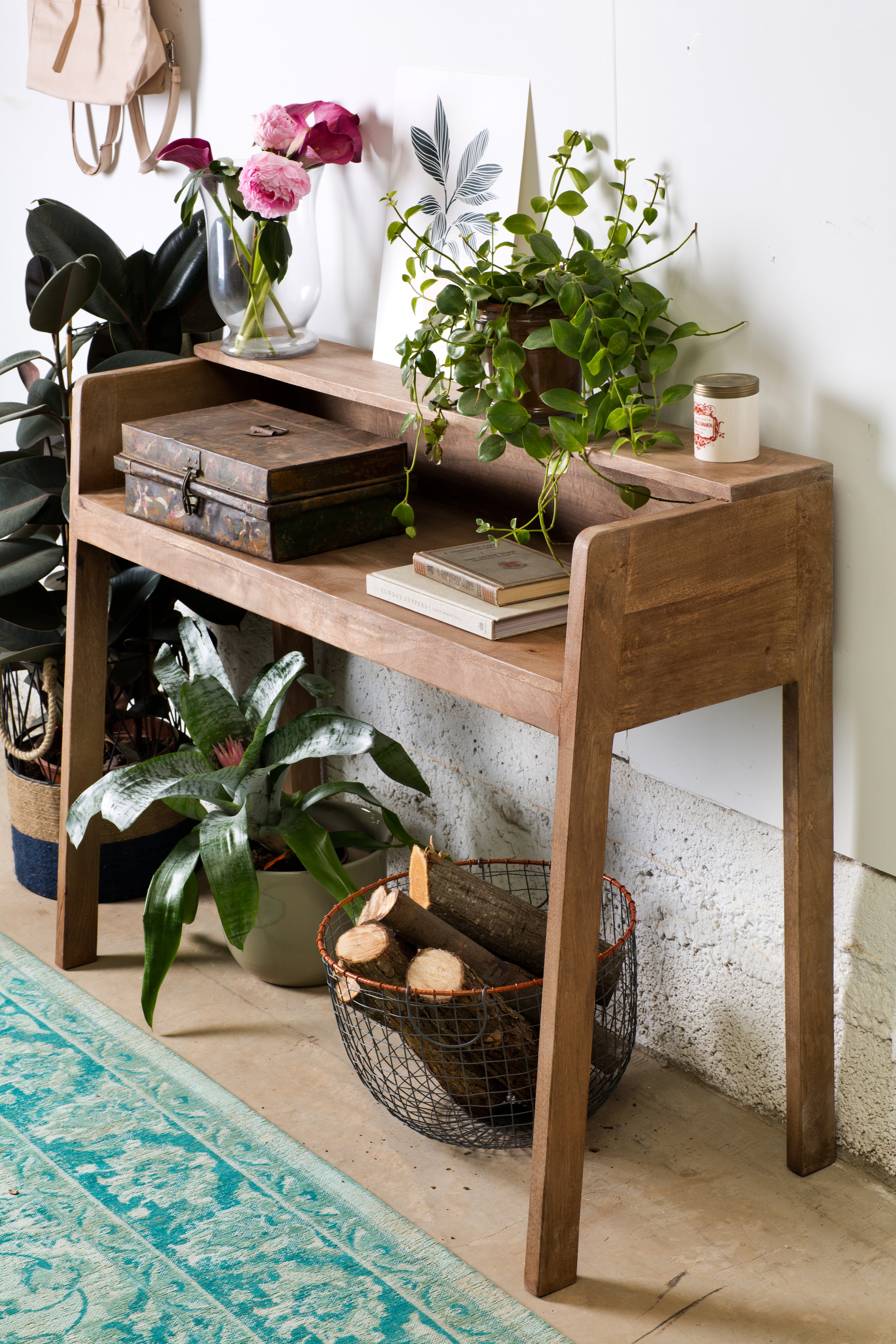 קונסולת מכתבה