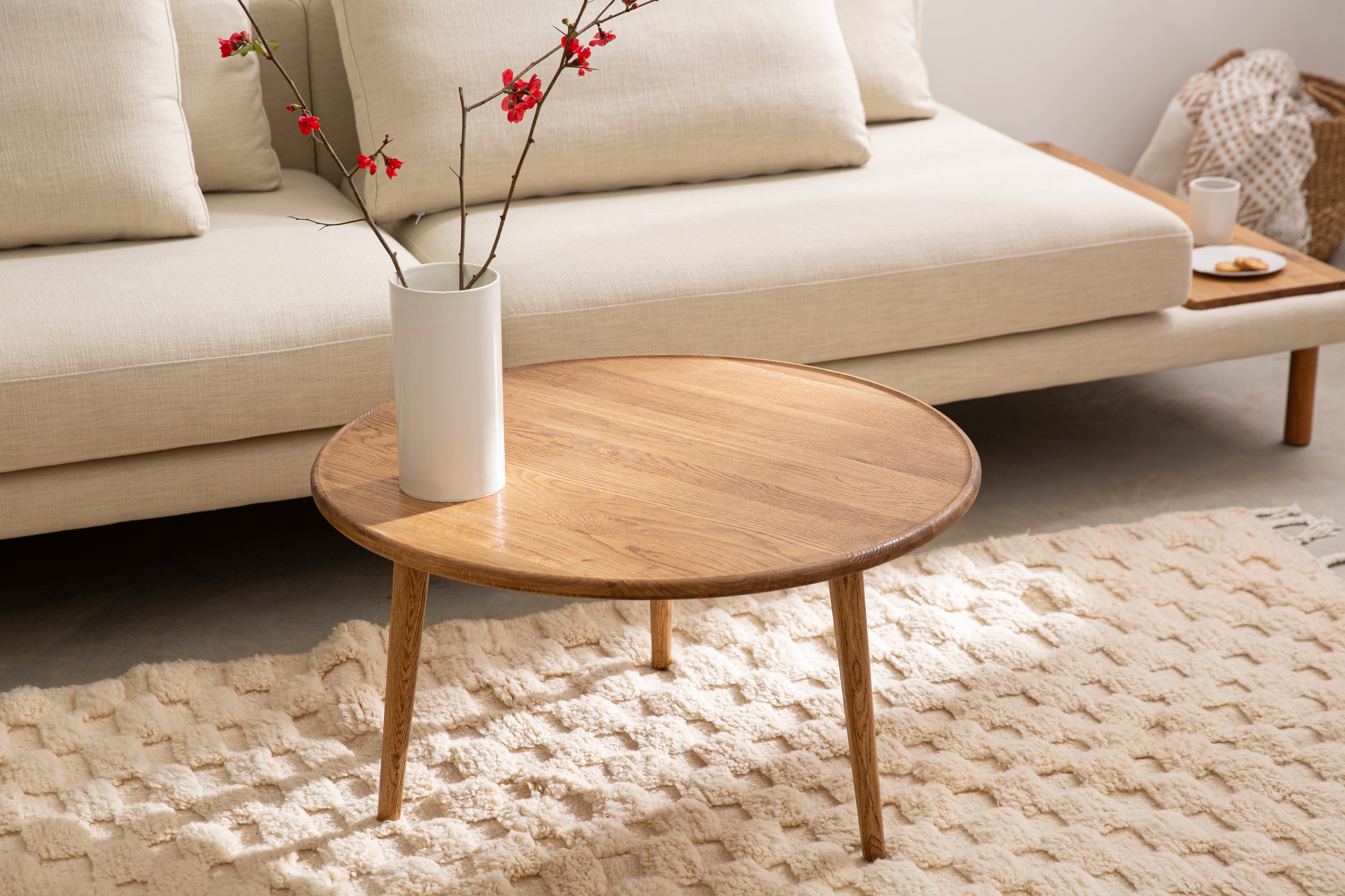 שולחנות סלון עגולים עם לייסט