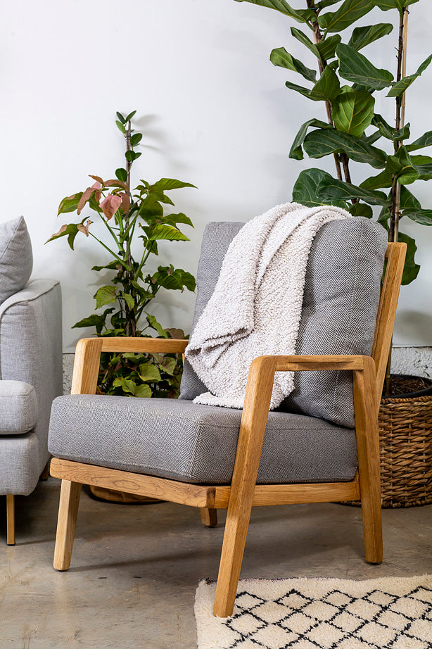 כורסאת שולה