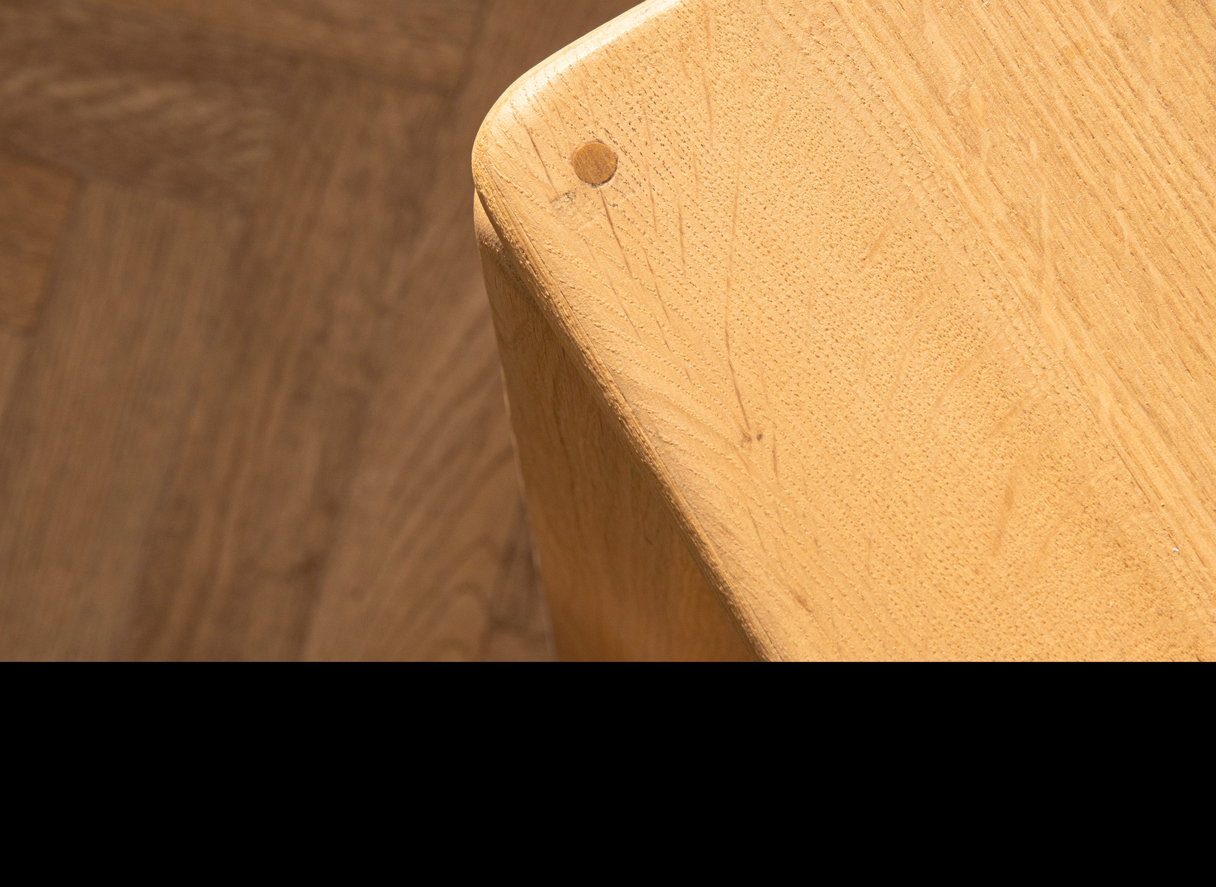 שולחן אוכל אלון דני