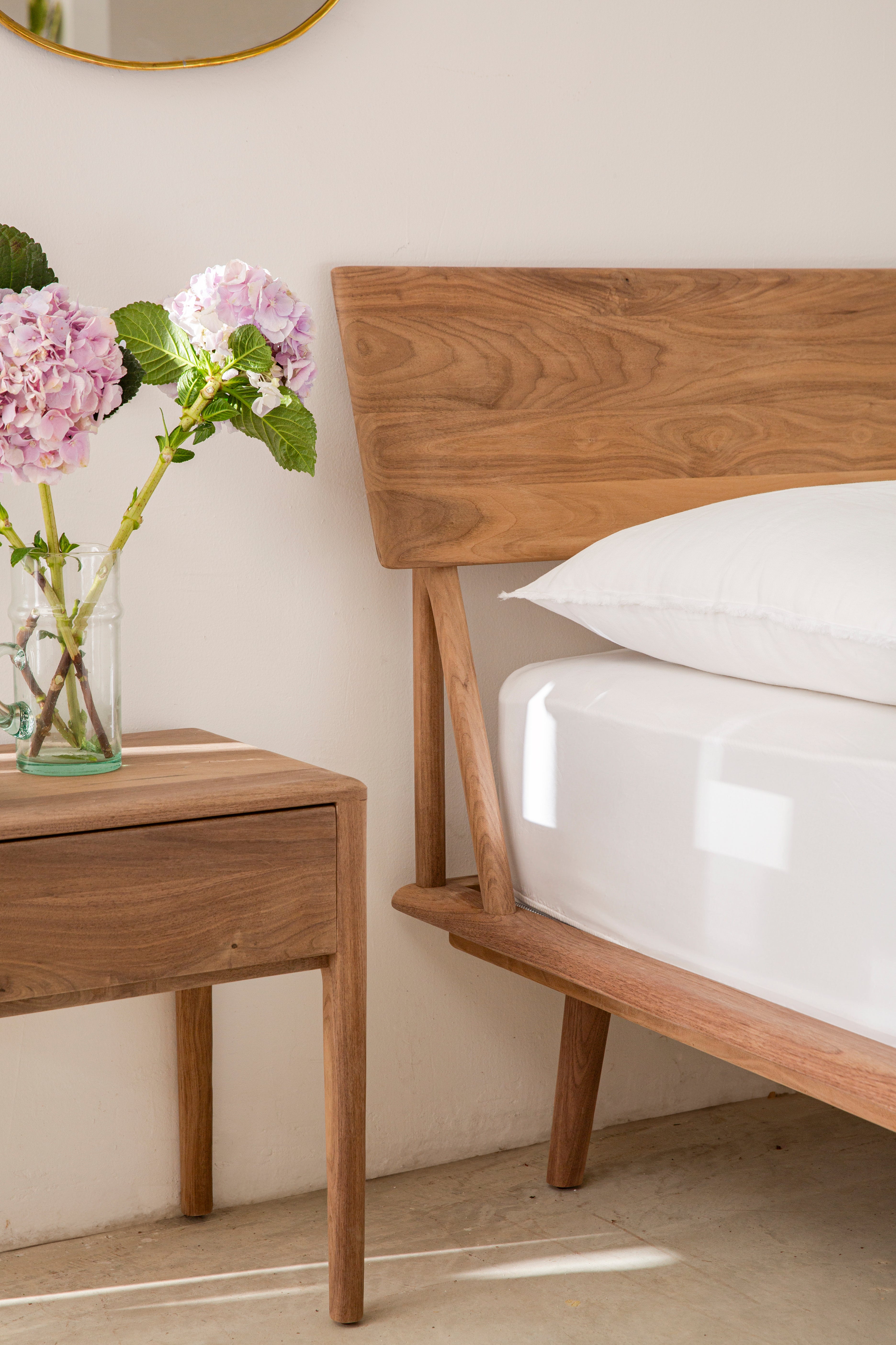 מיטת במה דגם קלאסי