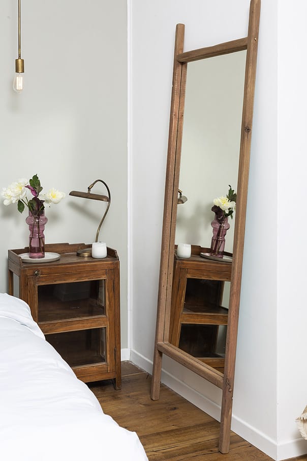 מראה מעץ אלון