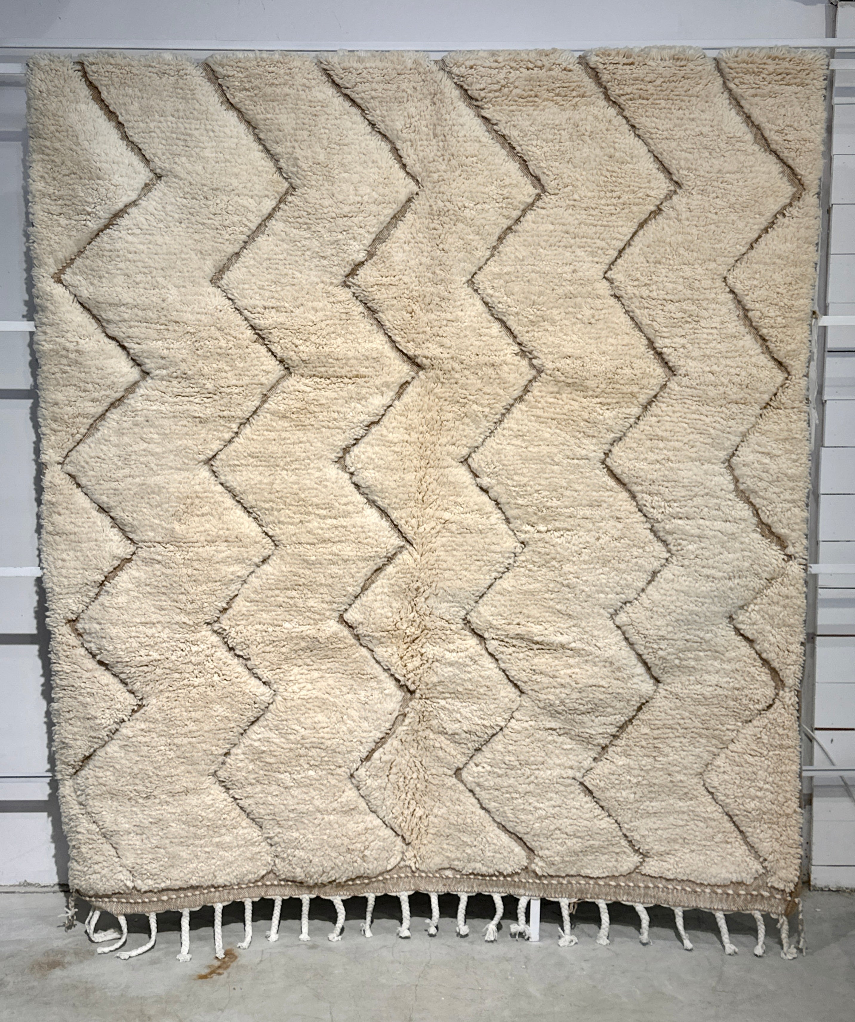 שטיח מרוקאי בז'/לבן