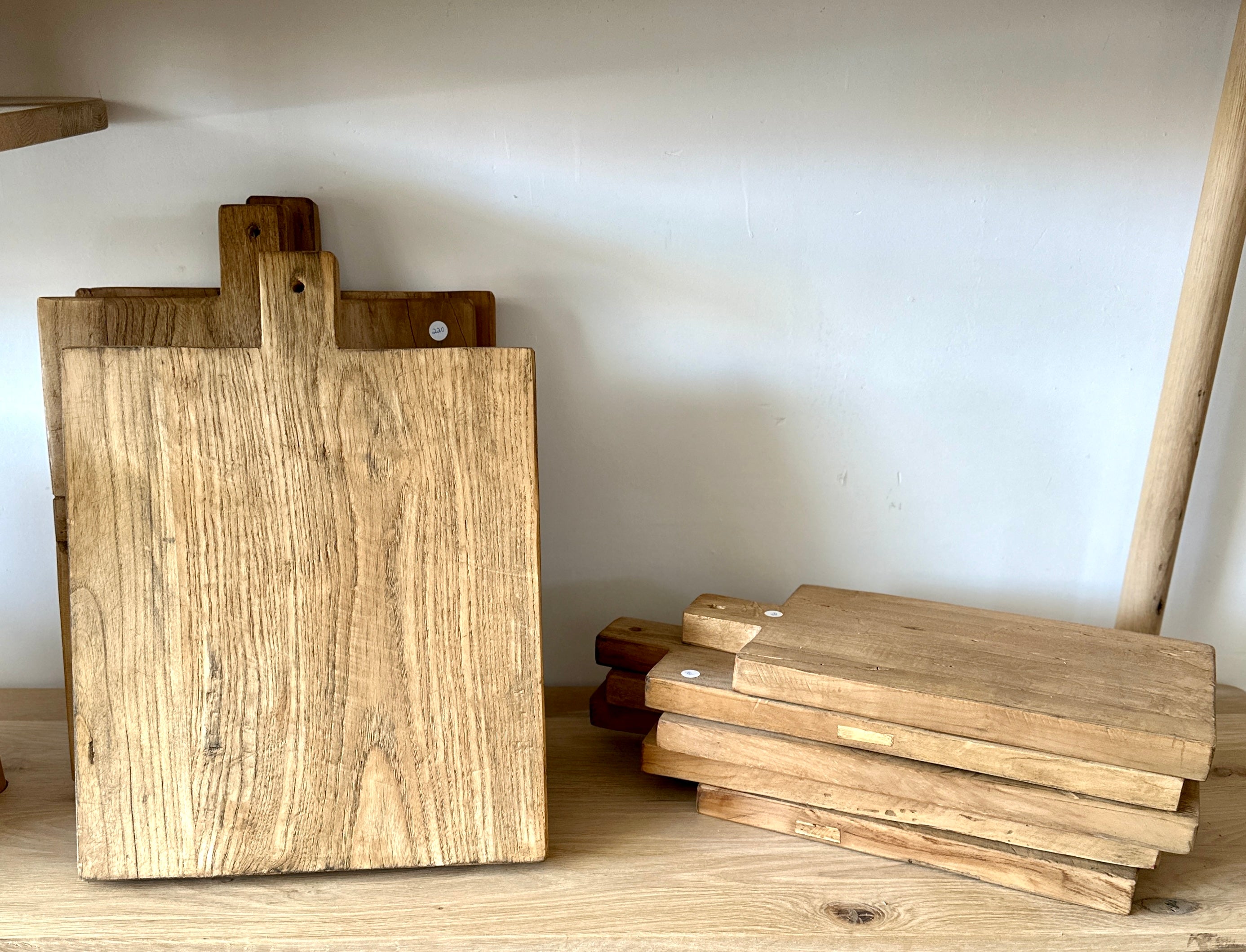 מגשי חיתוך עץ ממוחזר