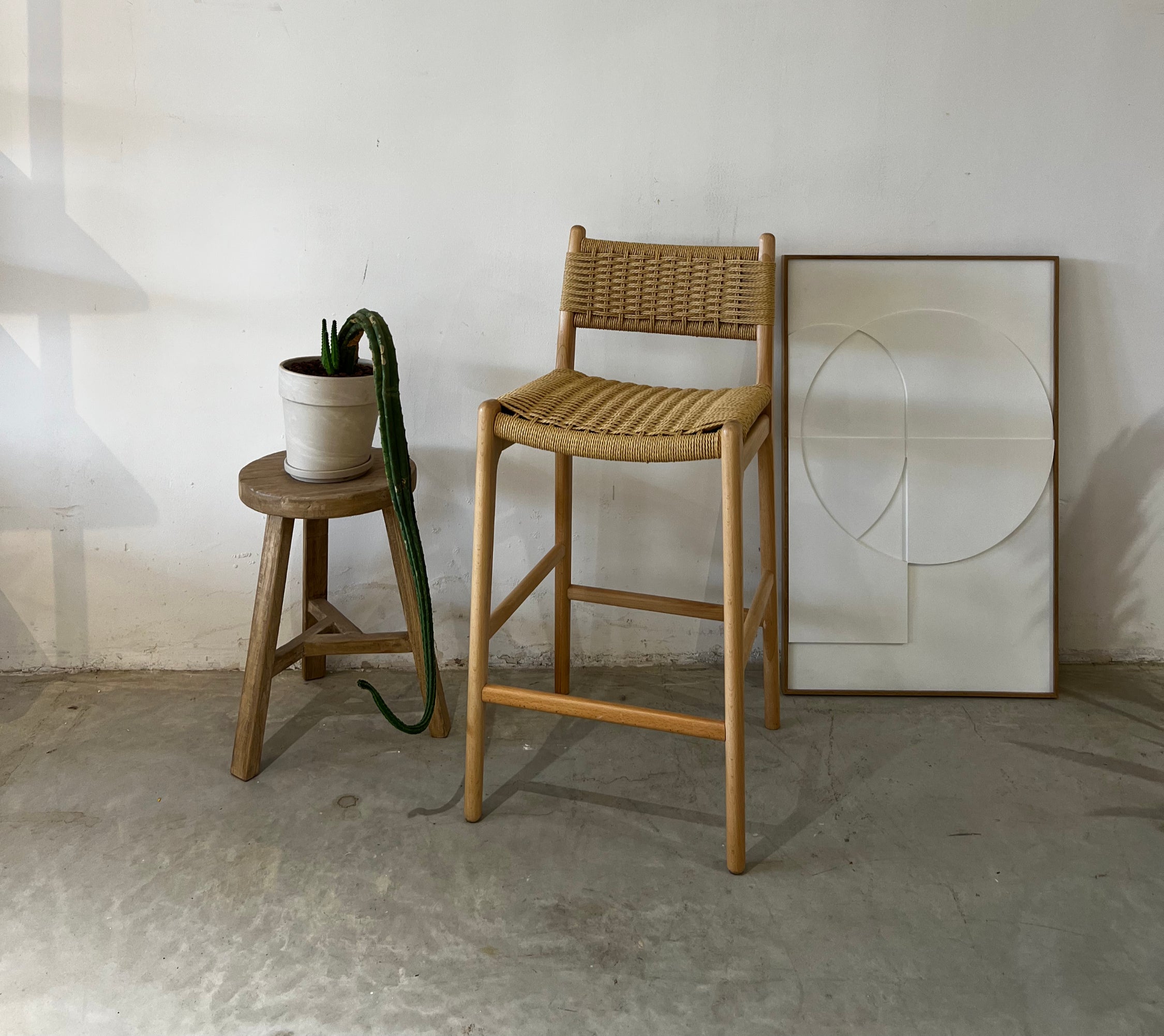 כסא בר עץ משולב ראטן