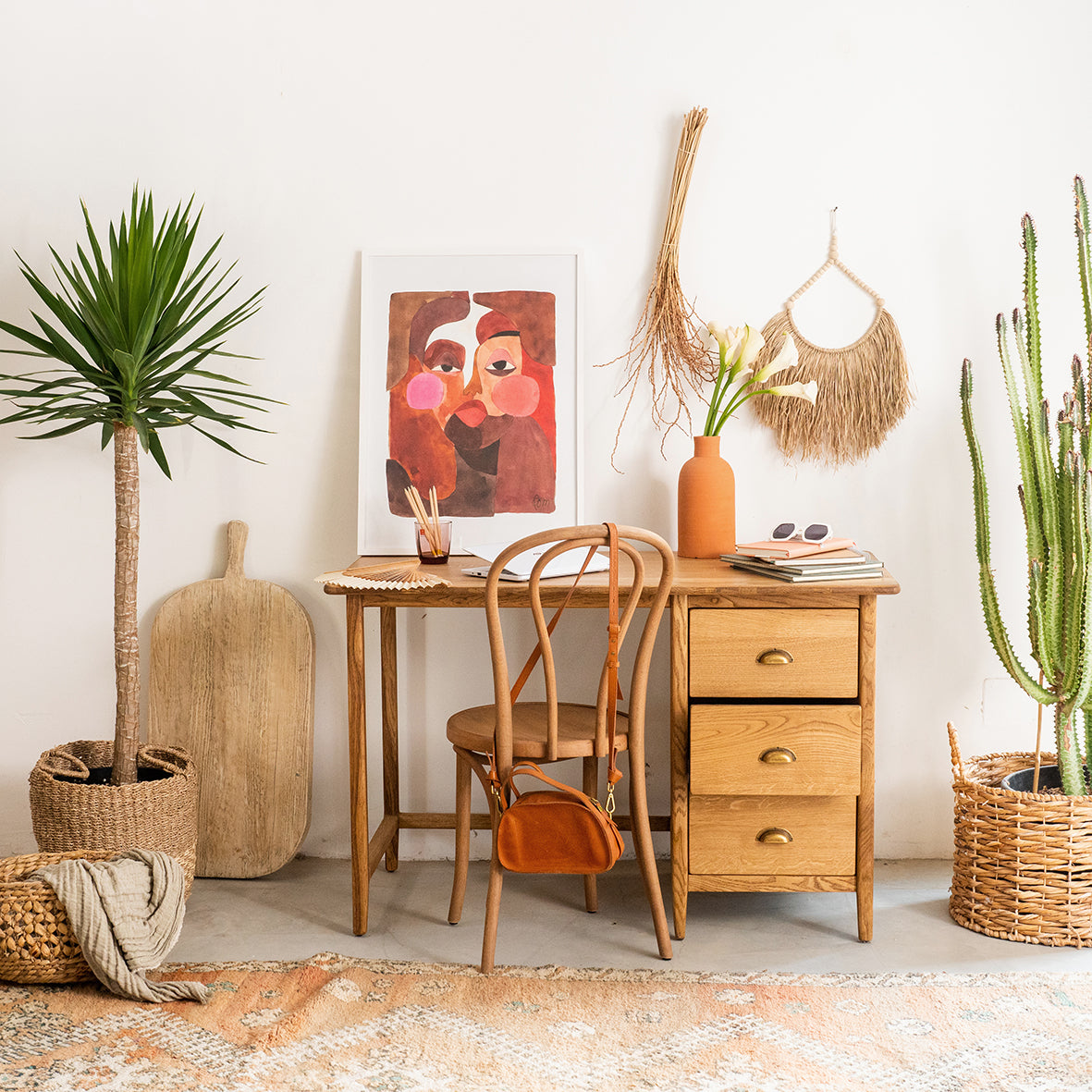 שולחן עבודה עם מגירות מעץ אלון