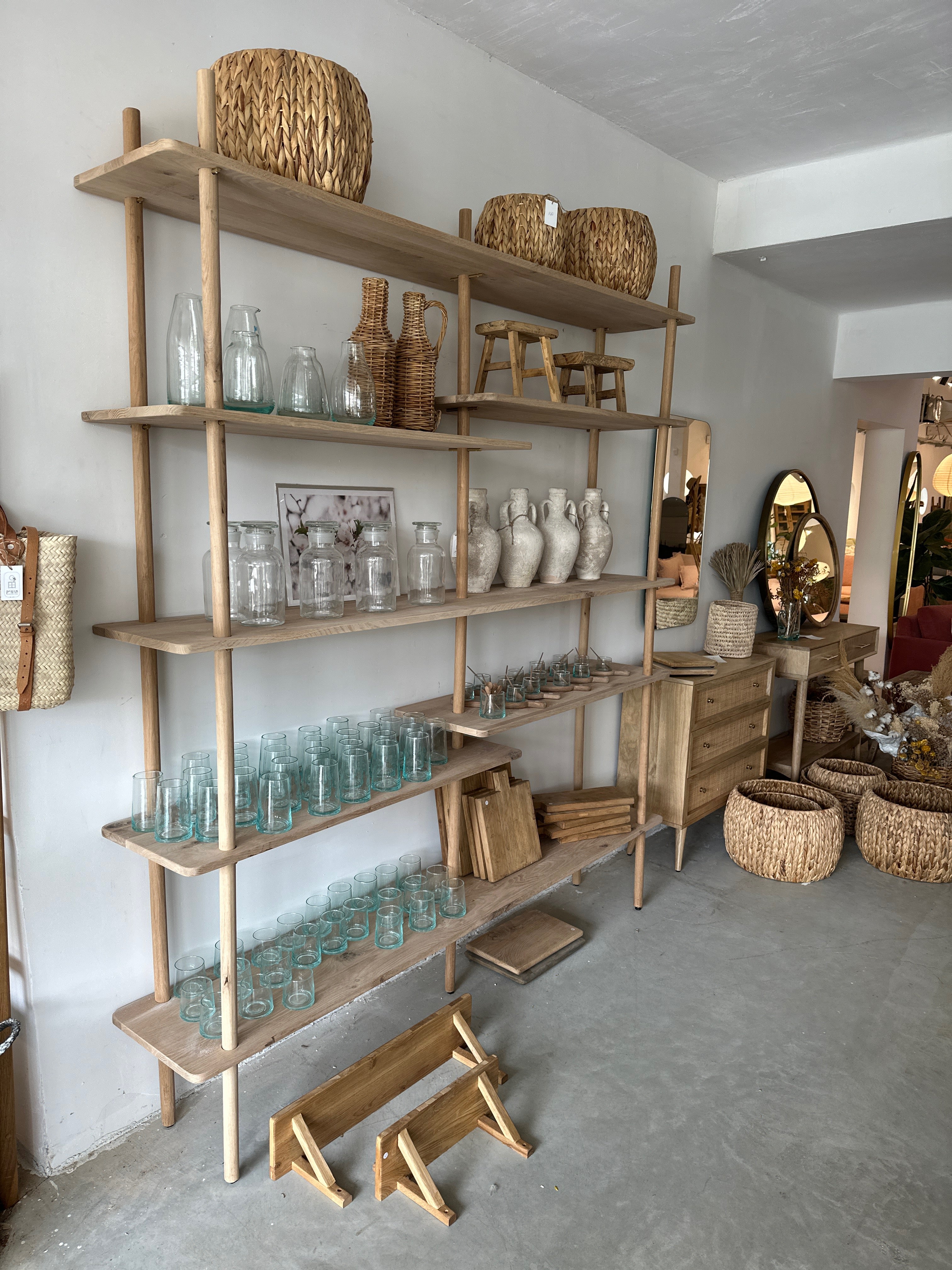 ספריית מדפים עץ מלא